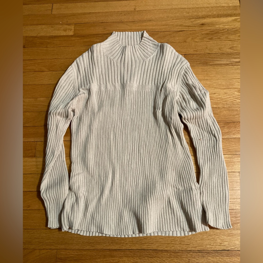 White XL Ribbed Aeropostale Turtleneck
